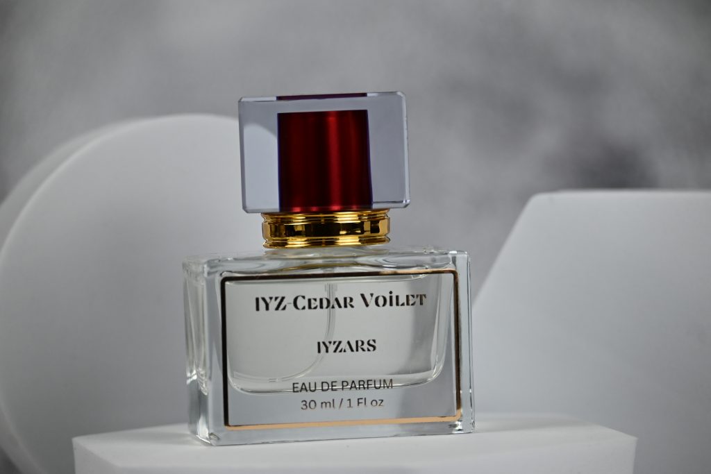 IYZ-Cedar Voilet